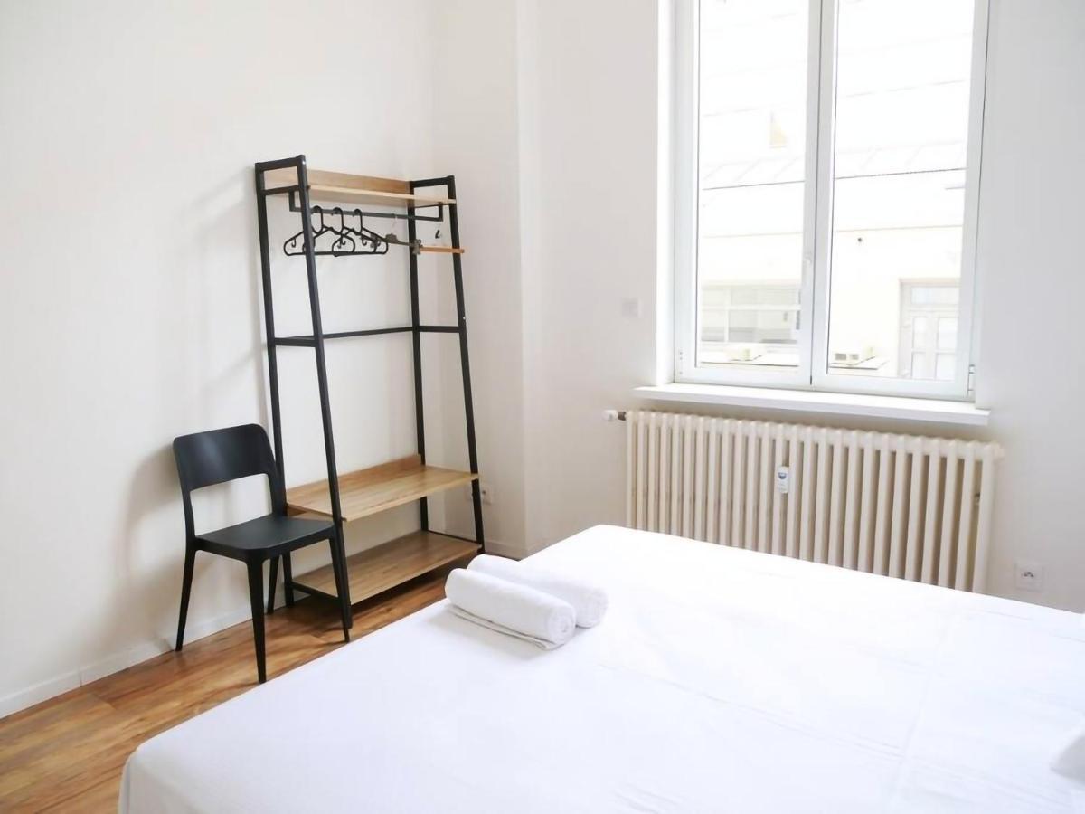 Une Parenthese A Strasbourg Ngoại thất bức ảnh